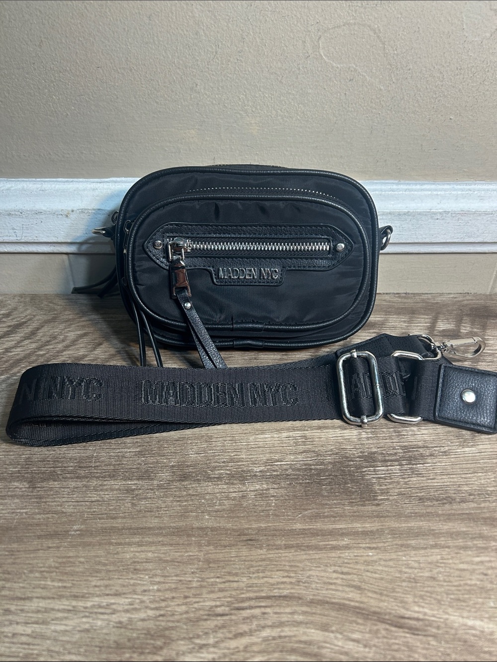 Madden Inc Unisex Small Black Nylon Waist or Shoulder Pack